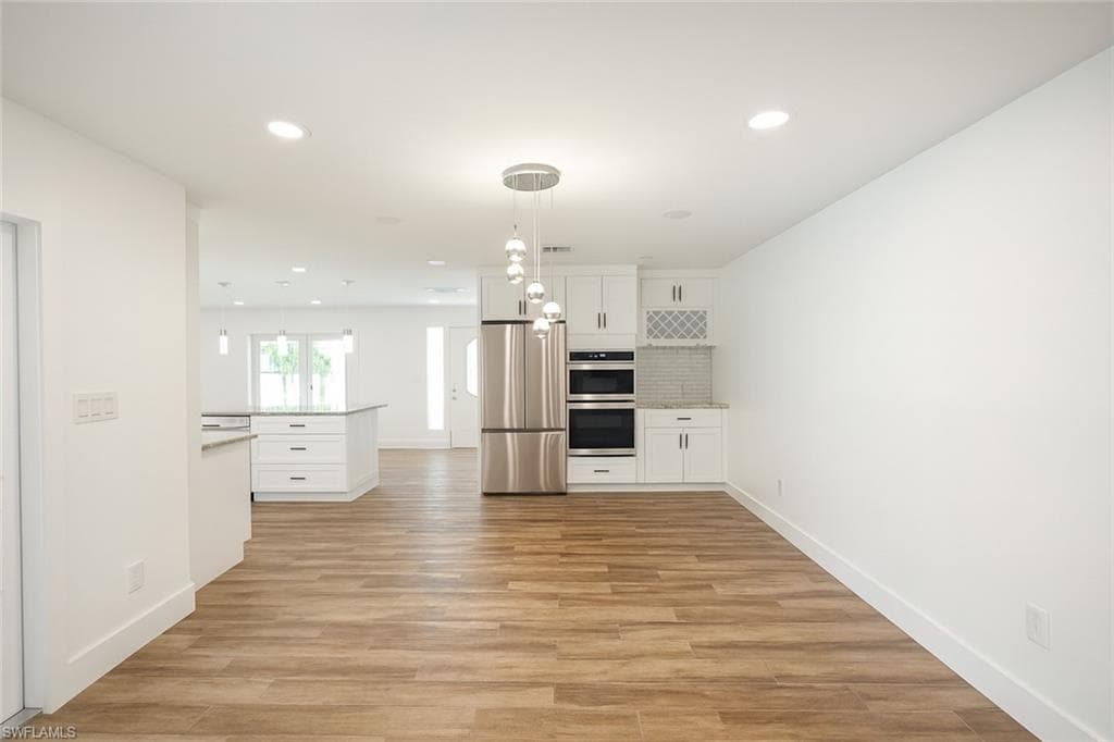 158 Dow Ln, North Fort Myers, FL 33917-5