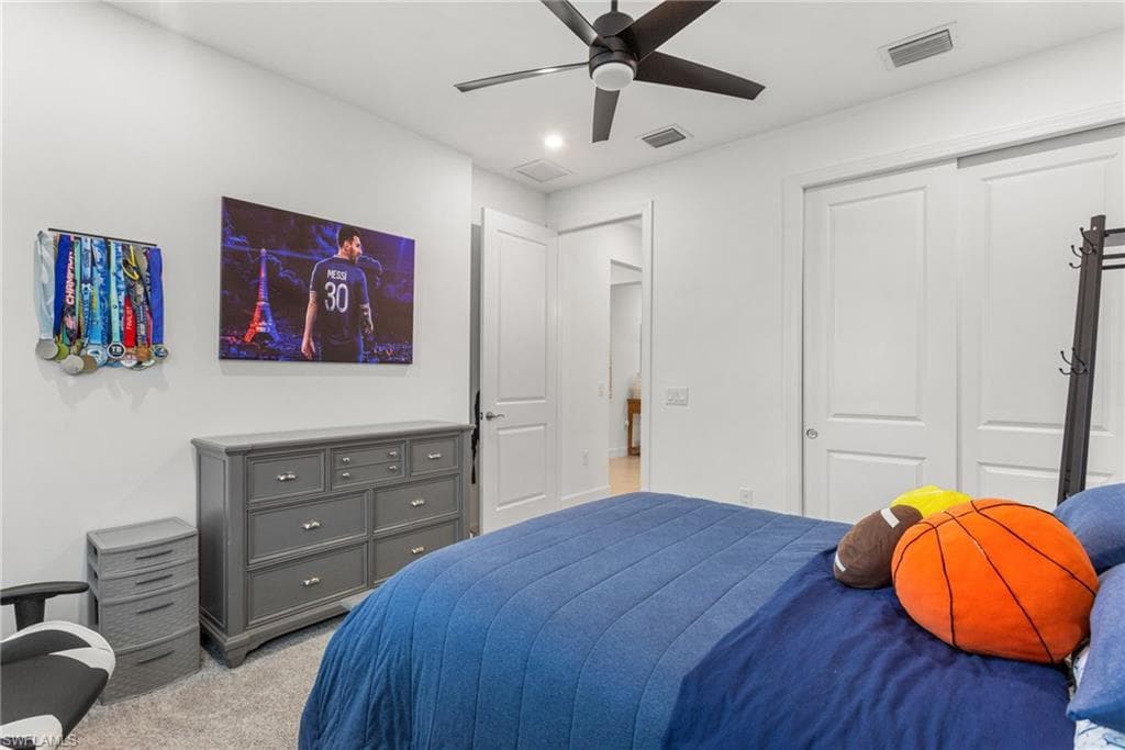 10518 Ventana Ct, Naples, FL 34120-18