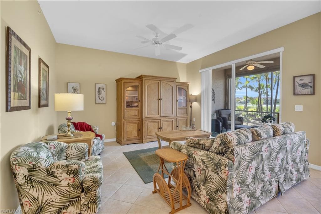 2730 Cypress Trace Cir 2812, Naples, FL 34119-4