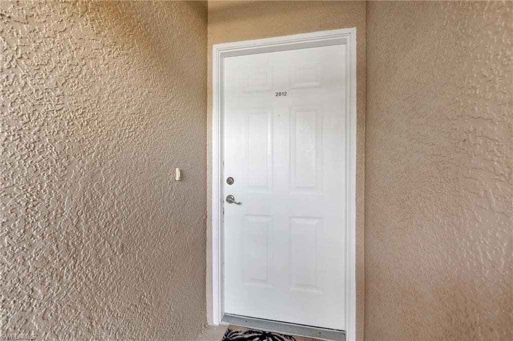 2730 Cypress Trace Cir 2812, Naples, FL 34119-6