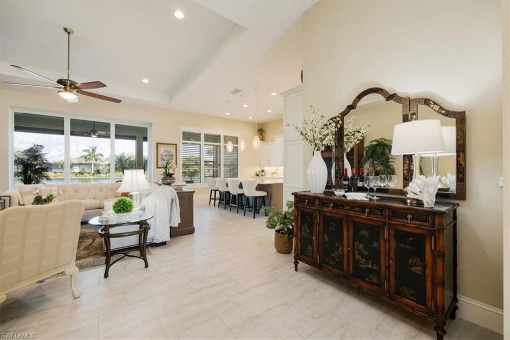 6152 Rodney Bay Ln, Naples, FL 34113-9