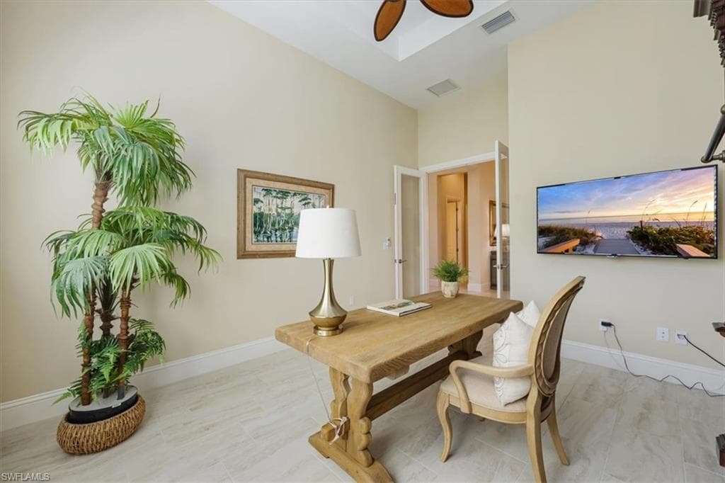 6152 Rodney Bay Ln, Naples, FL 34113-25