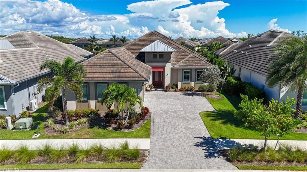 6152 Rodney Bay Ln, Naples, FL 34113-40