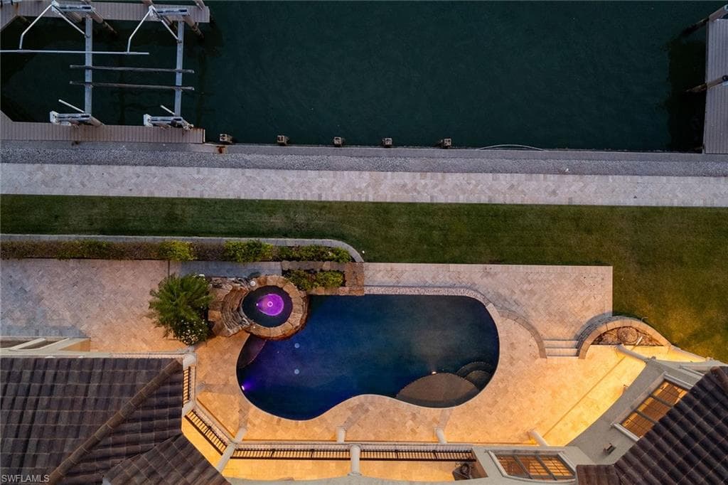 950 Giralda Ct, Marco Island, FL 34145-49