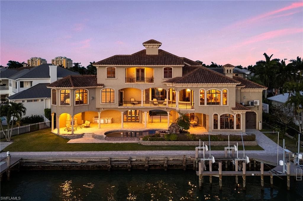 950 Giralda Ct, Marco Island, FL 34145-50