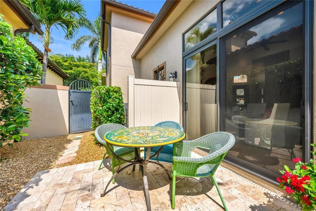 7996 Cordoba Pl, Naples, FL 34113-17