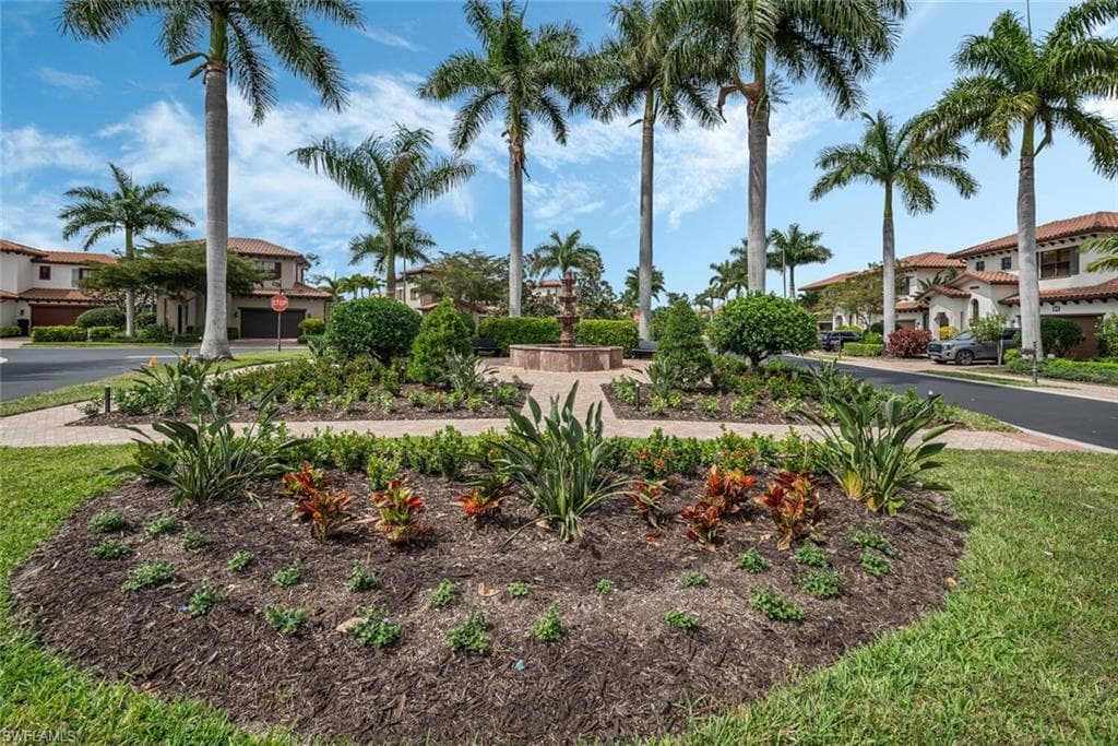 7996 Cordoba Pl, Naples, FL 34113-21