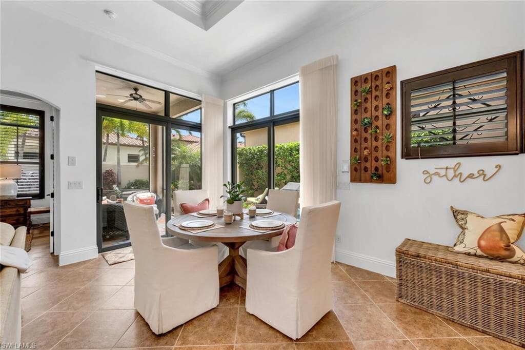 7996 Cordoba Pl, Naples, FL 34113-7