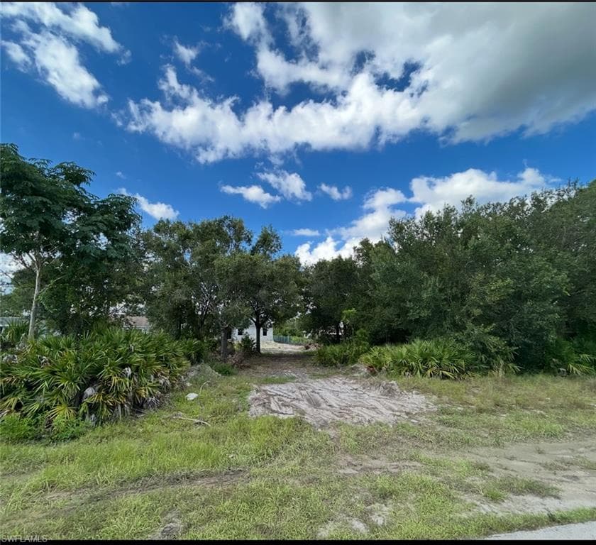 3414 5th St SW, Lehigh Acres, FL 33976-2