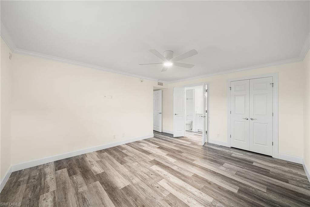 222 Harbour Dr 116, Naples, FL 34103-30