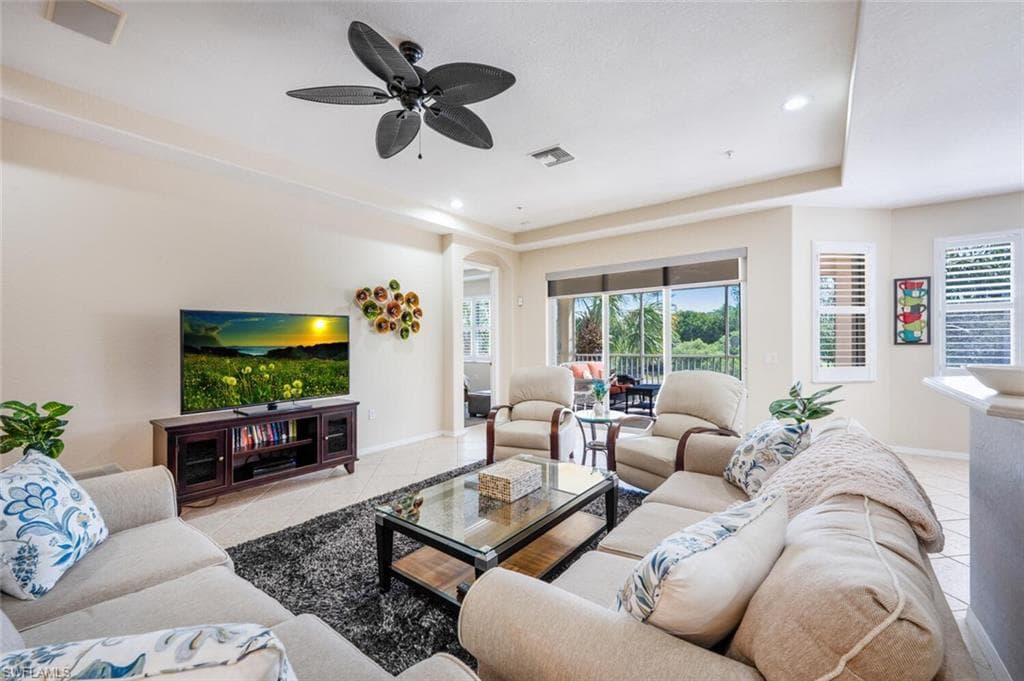 4630 Winged Foot Ct 202, Naples, FL 34112-4