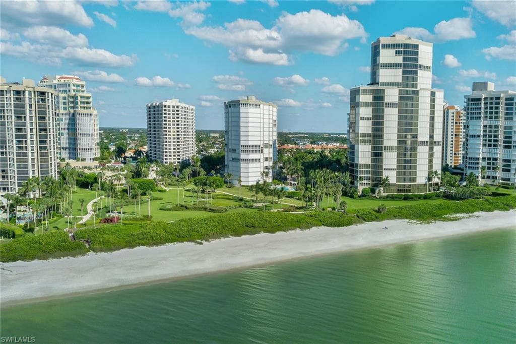 4401 Gulf Shore Blvd N 307, Naples, FL 34103-8