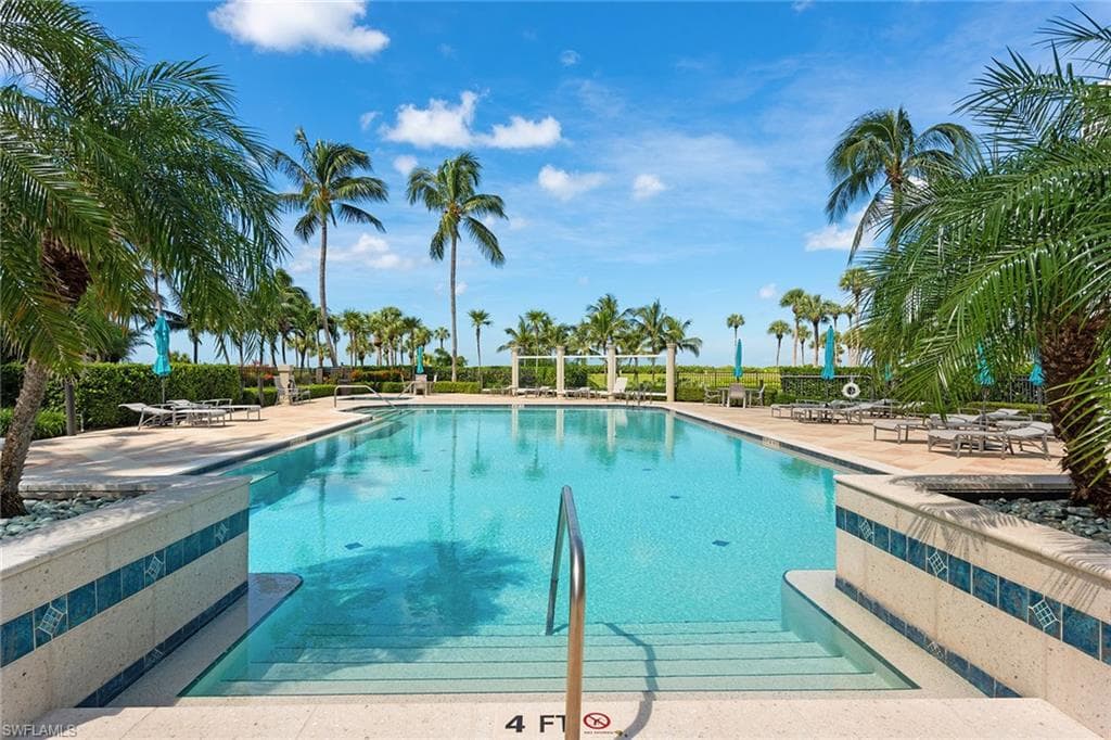 4401 Gulf Shore Blvd N 307, Naples, FL 34103-6