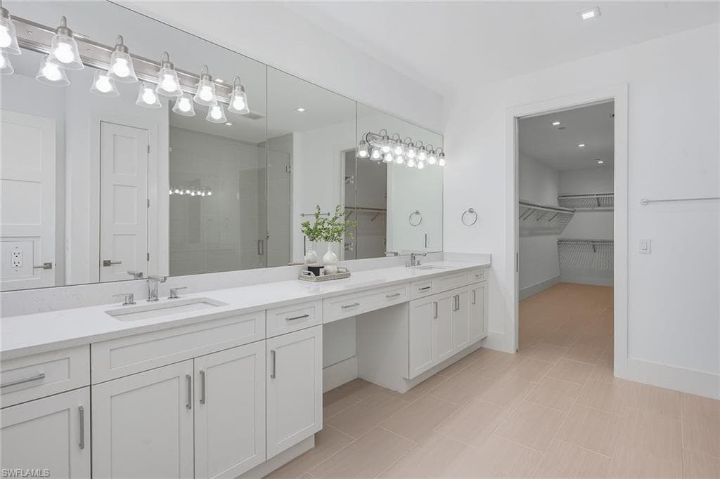 3290 Dorado Ln 201, Naples, FL 34114-20