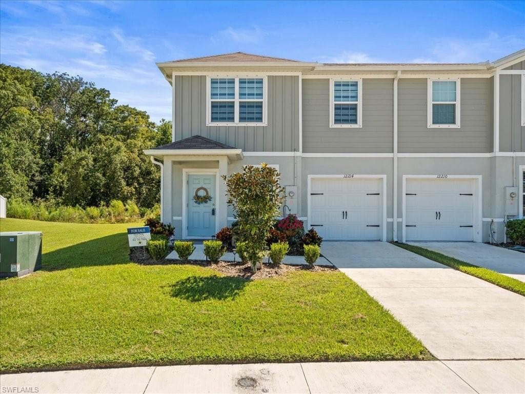 12214 Grizzly Ln, New Port Richey, FL 34654-1