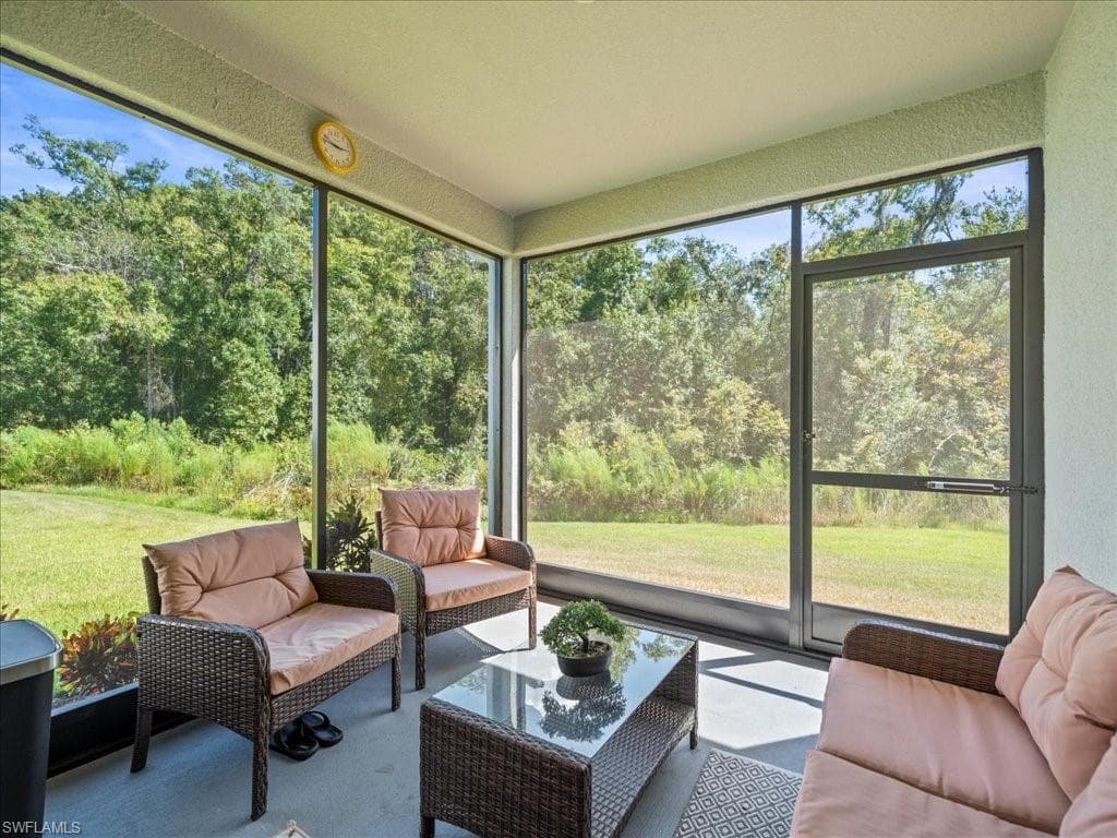 12214 Grizzly Ln, New Port Richey, FL 34654-32