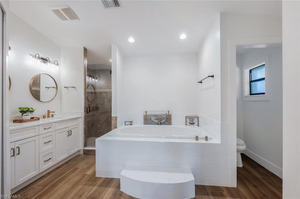 13308 Island Rd, Fort Myers, FL 33905-21