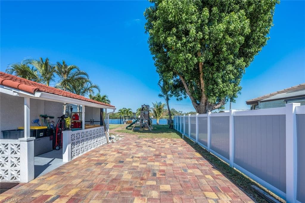 13308 Island Rd, Fort Myers, FL 33905-37