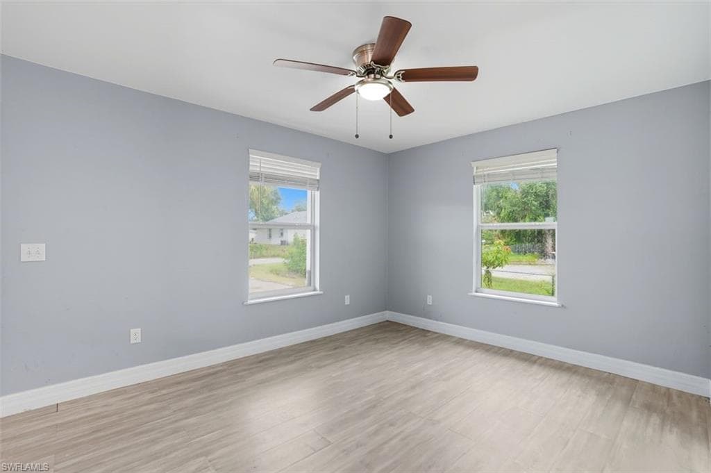 4421 Bessie Ave, Fort Myers, FL 33905-8