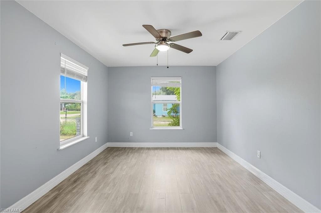 4421 Bessie Ave, Fort Myers, FL 33905-10