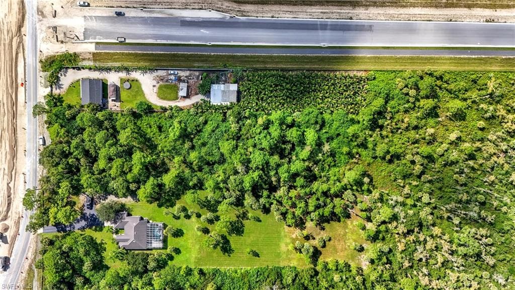 1141 16th St NE, Naples, FL 34120-1