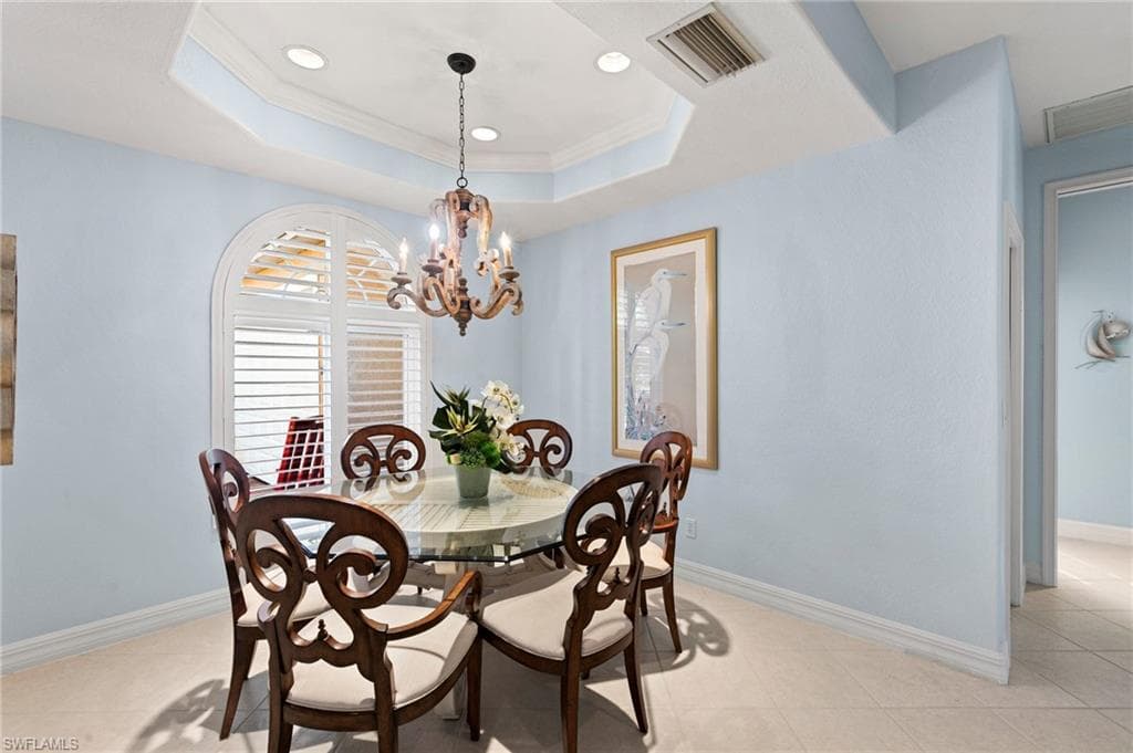 3954 Recreation Ln, Naples, FL 34116-6