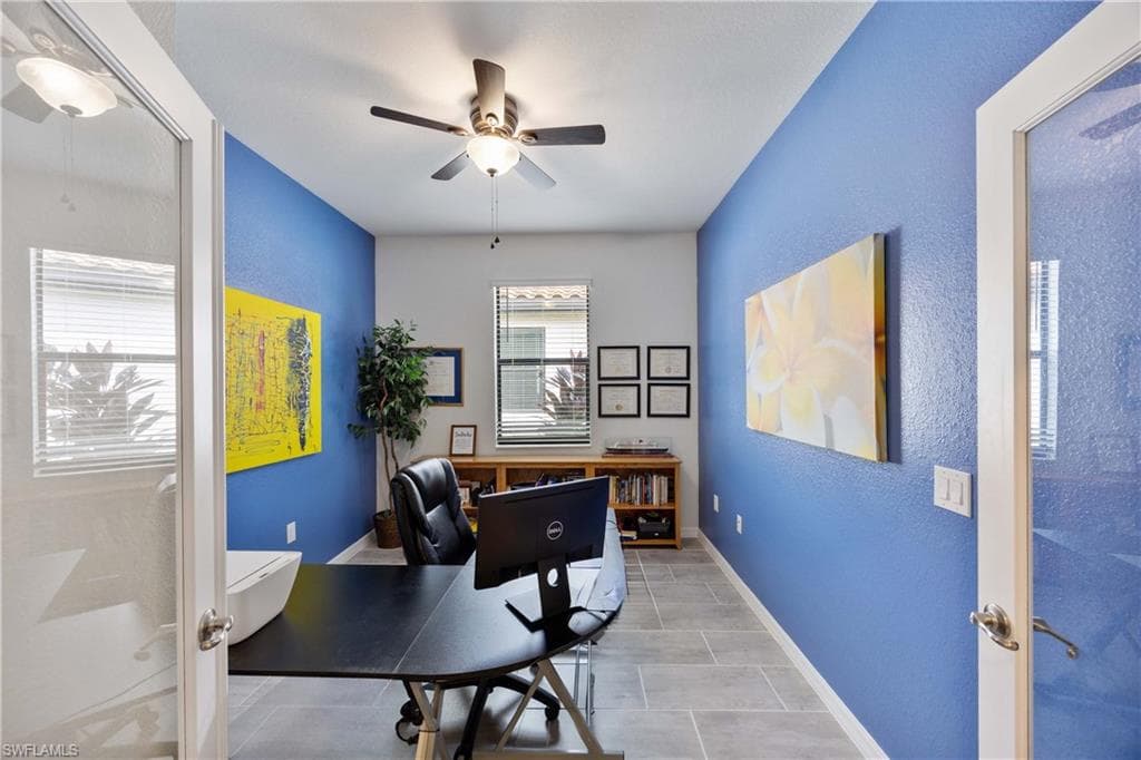 1602 Santiago Cir, Naples, FL 34113-21