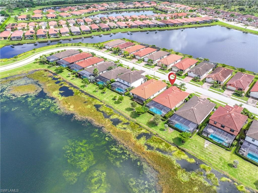 1602 Santiago Cir, Naples, FL 34113-35