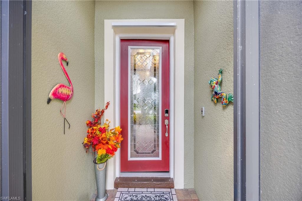 1602 Santiago Cir, Naples, FL 34113-6