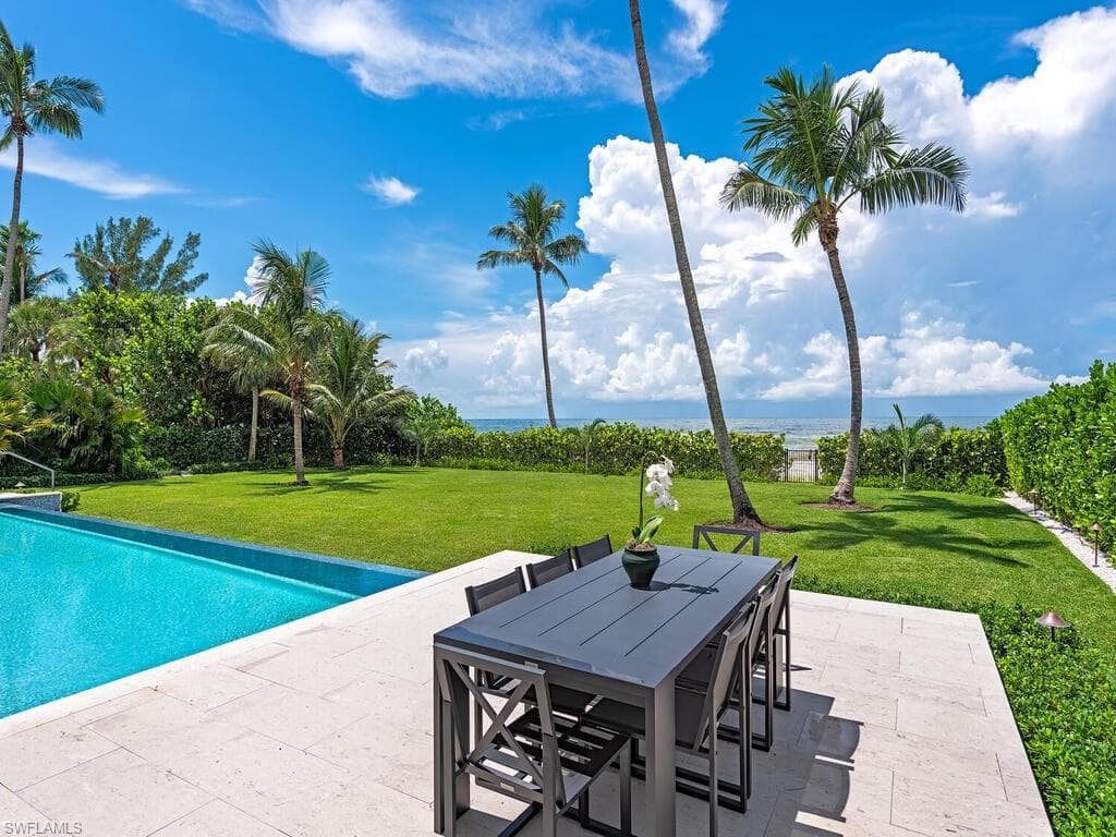 55 13th Ave S, Naples, FL 34102-28