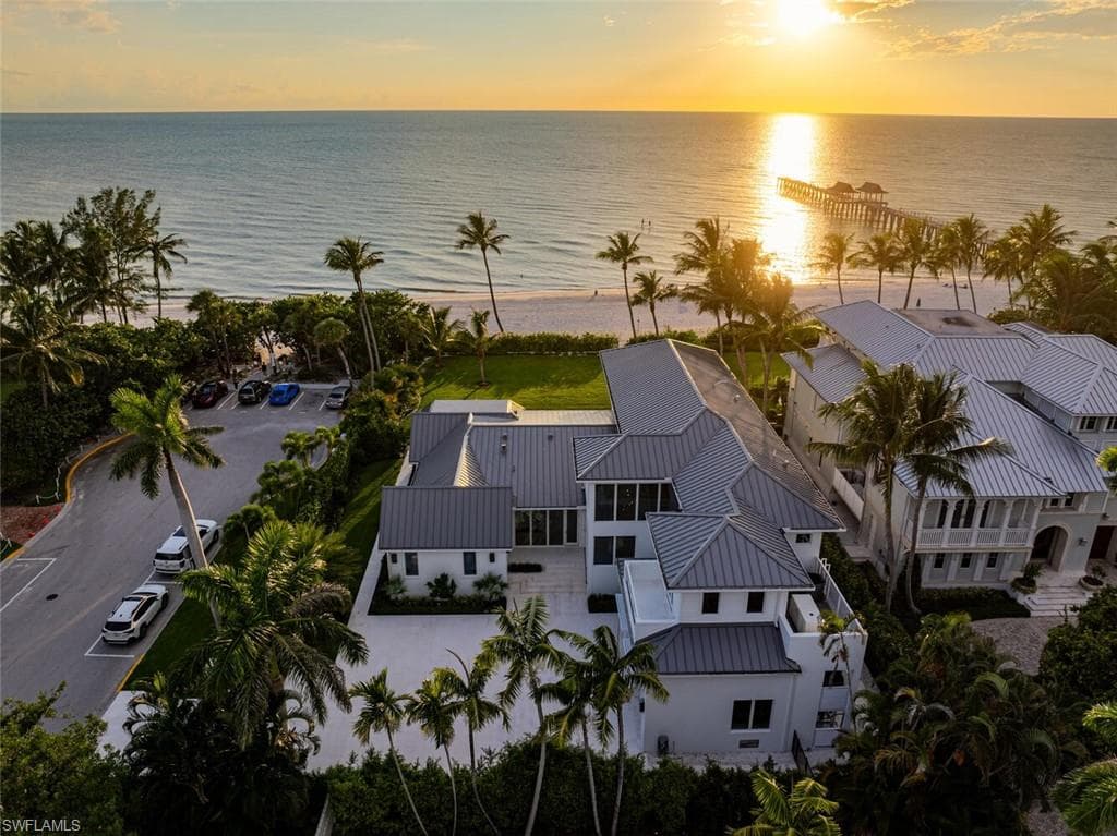 55 13th Ave S, Naples, FL 34102-33