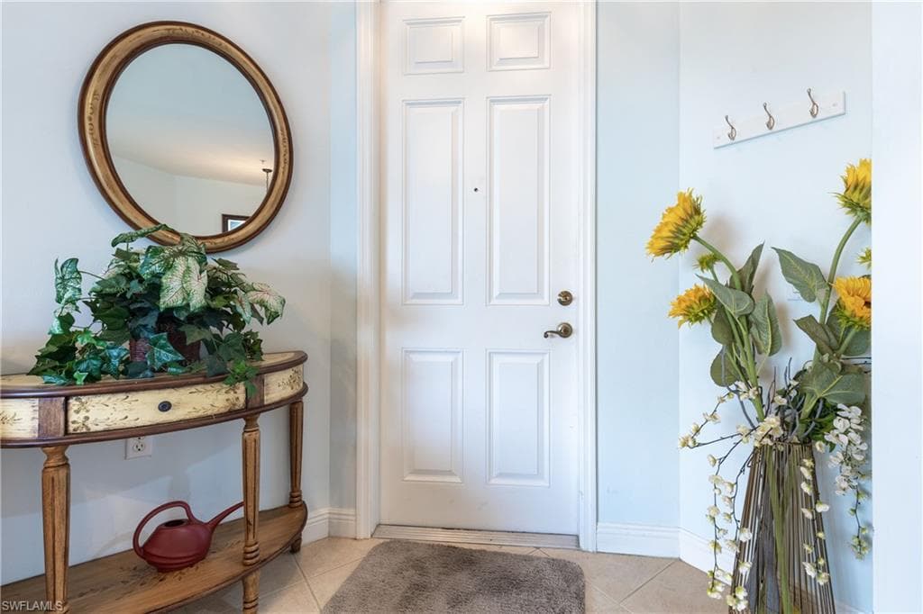1405 Sweetwater Cv 204, Naples, FL 34110-19
