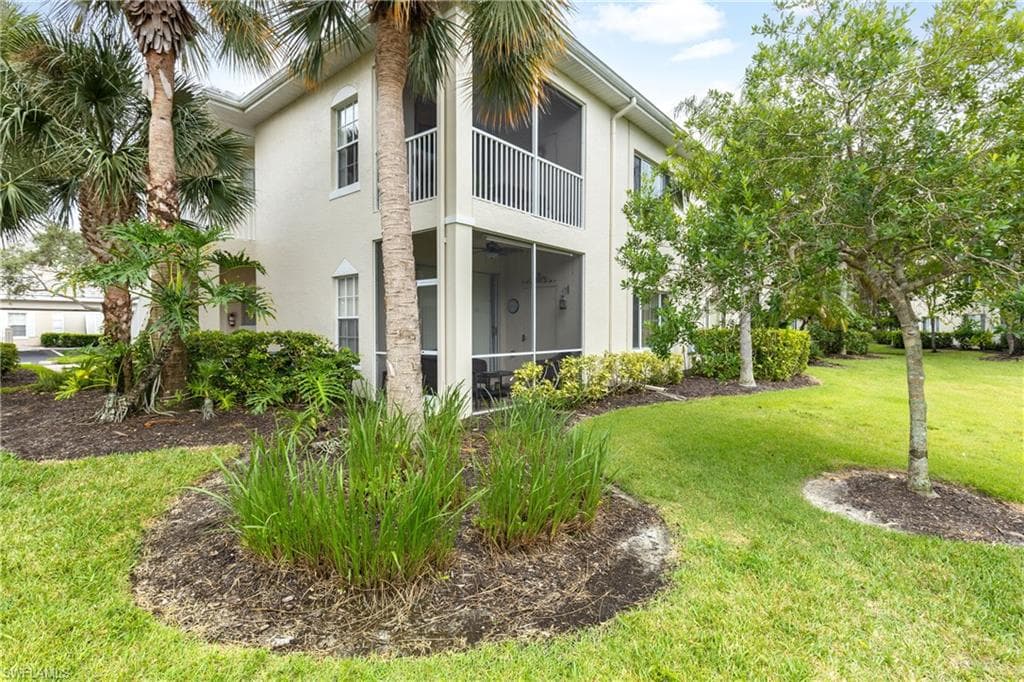 1405 Sweetwater Cv 204, Naples, FL 34110-33