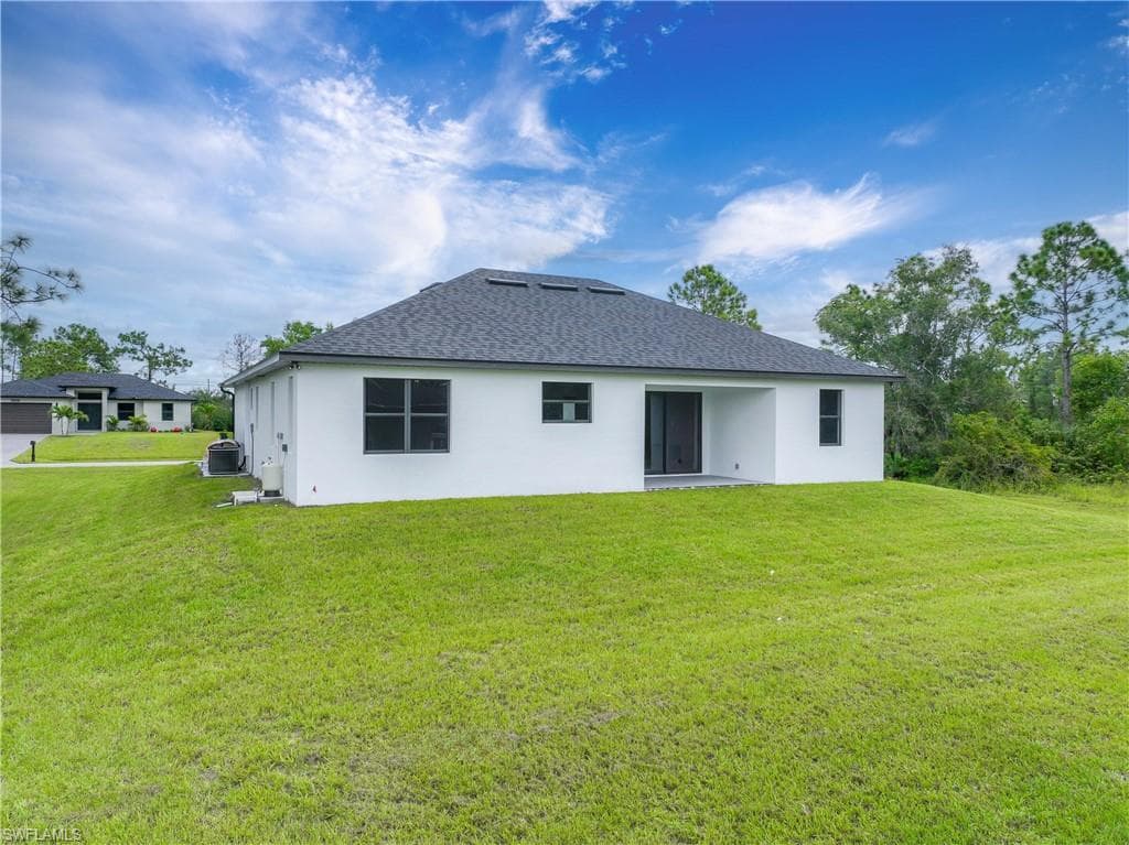 3905 Sunset Rd, Lehigh Acres, FL 33971-30