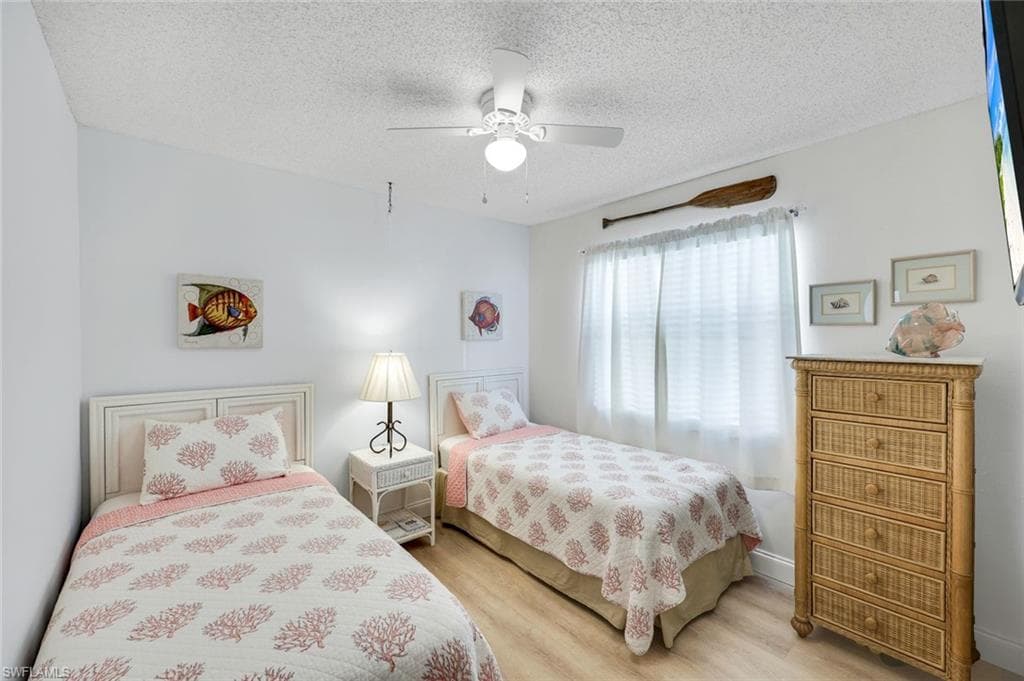 4186 27th Ct SW 204, Naples, FL 34116-13