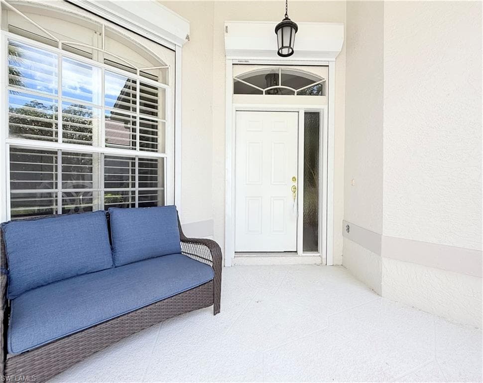 8744 Naples Heritage Dr E28, Naples, FL 34112-3