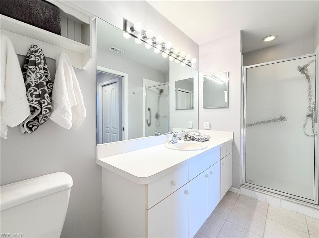 8555 Naples Heritage Dr 238, Naples, FL 34112-15