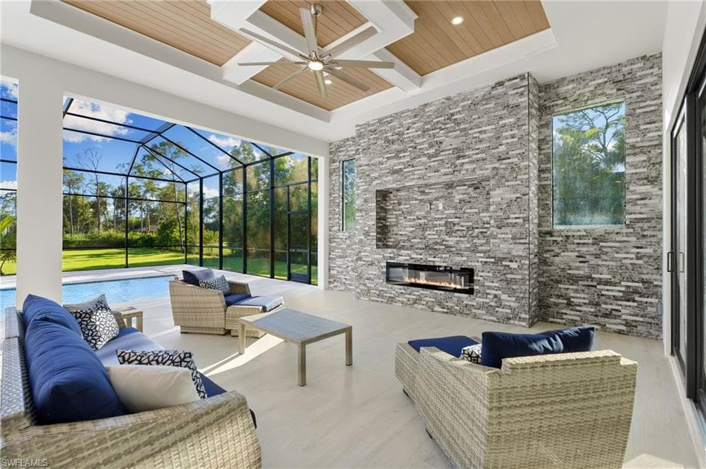 7040 Sable Ridge Ln, Naples, FL 34109-21