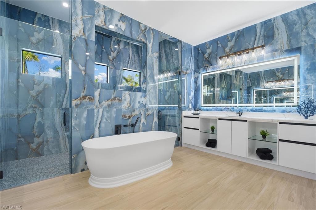 7040 Sable Ridge Ln, Naples, FL 34109-27