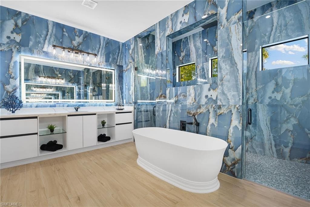 7040 Sable Ridge Ln, Naples, FL 34109-29