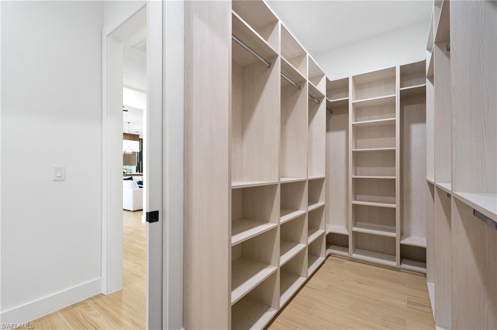 7040 Sable Ridge Ln, Naples, FL 34109-30