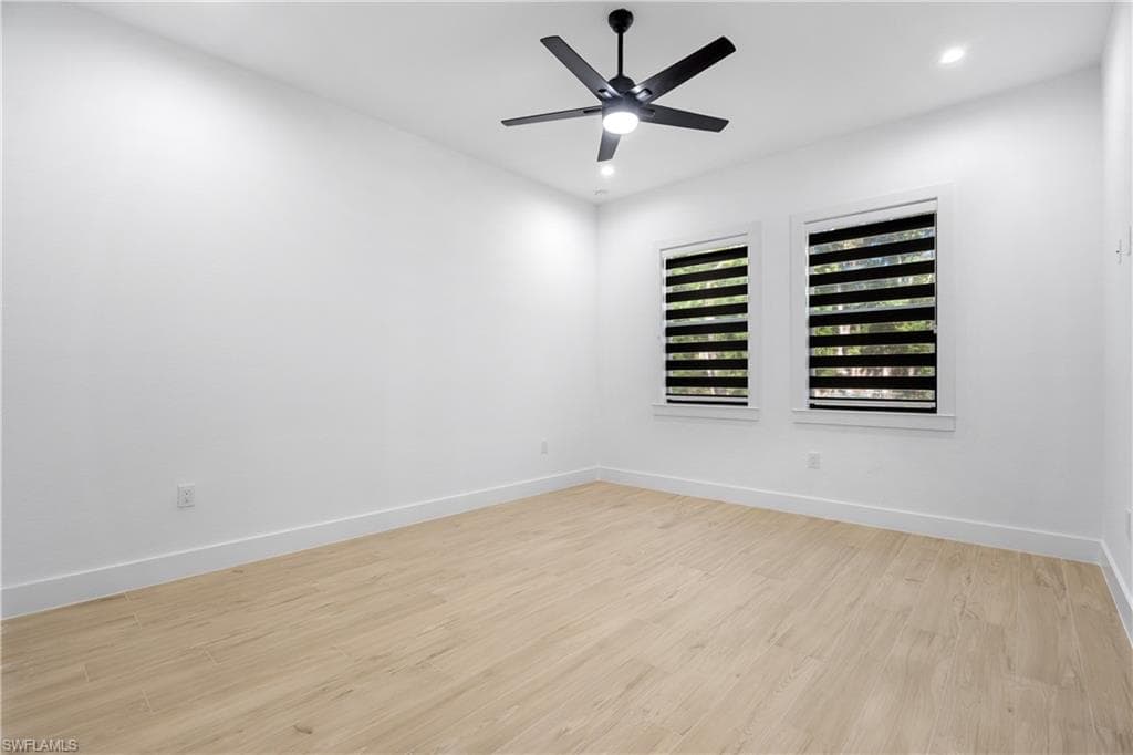 7040 Sable Ridge Ln, Naples, FL 34109-35