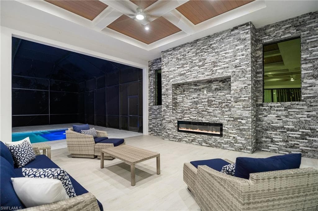 7040 Sable Ridge Ln, Naples, FL 34109-42