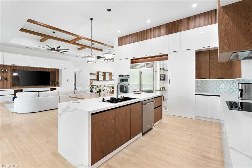 7040 Sable Ridge Ln, Naples, FL 34109-4