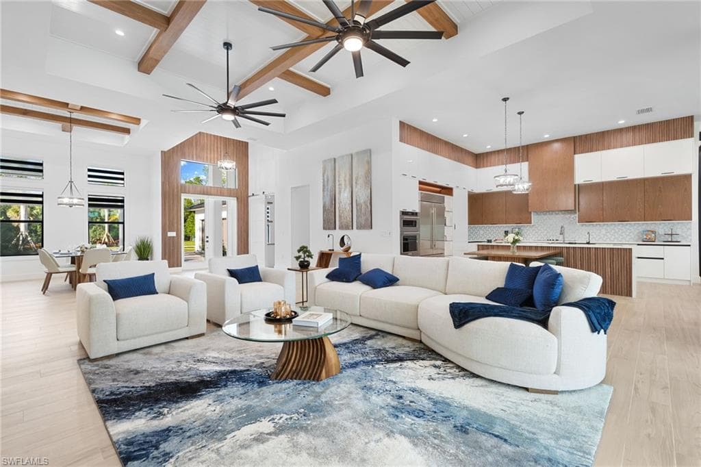 7040 Sable Ridge Ln, Naples, FL 34109-5