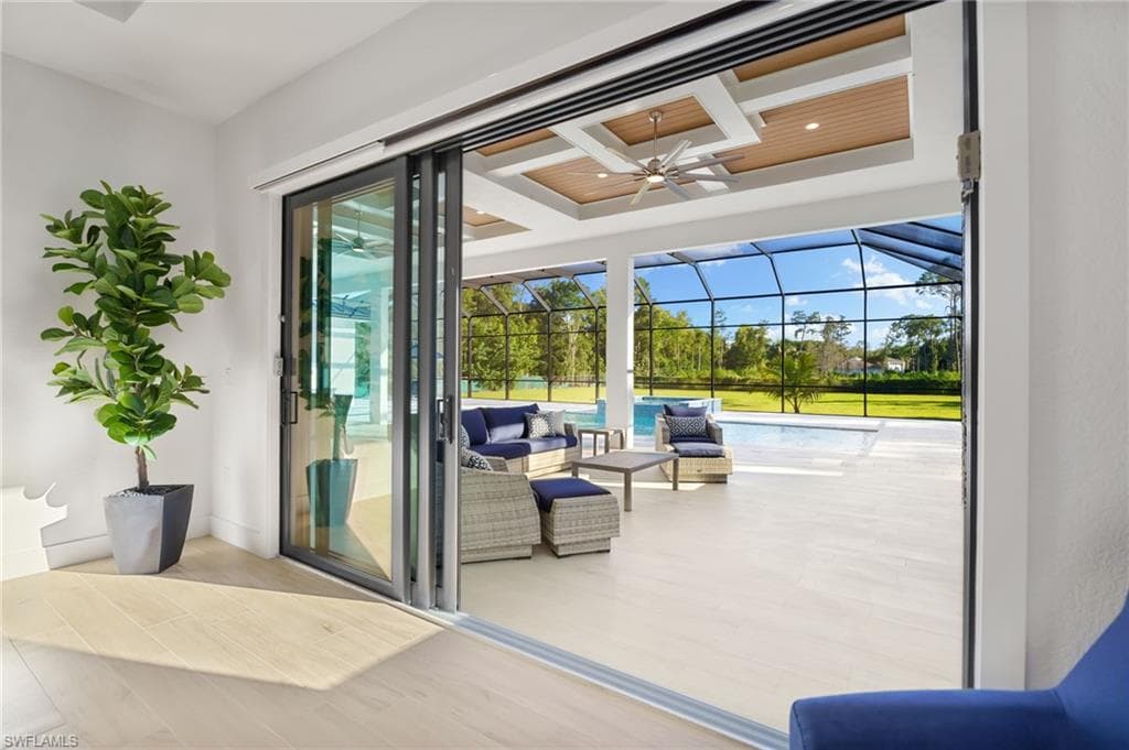 7040 Sable Ridge Ln, Naples, FL 34109-6