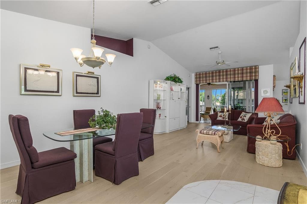 5643 Sandlewood Ct 2004, Naples, FL 34110-9