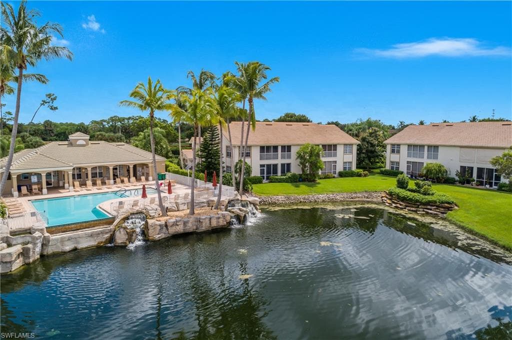 5643 Sandlewood Ct 2004, Naples, FL 34110-34