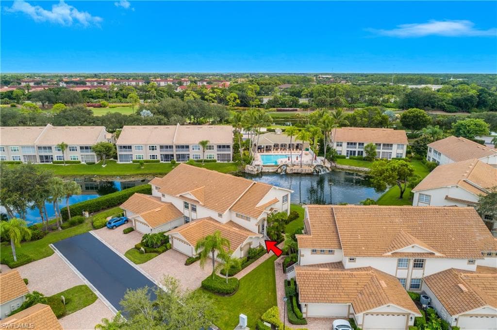 5643 Sandlewood Ct 2004, Naples, FL 34110-4