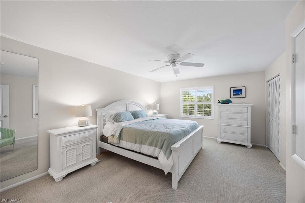1222 Gordon Dr 15, Naples, FL 34102-9